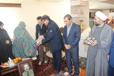 دیدار با خانواده شهید علیزاده دیزجی به مناسبت دهه فجر انقلاب اسلامی